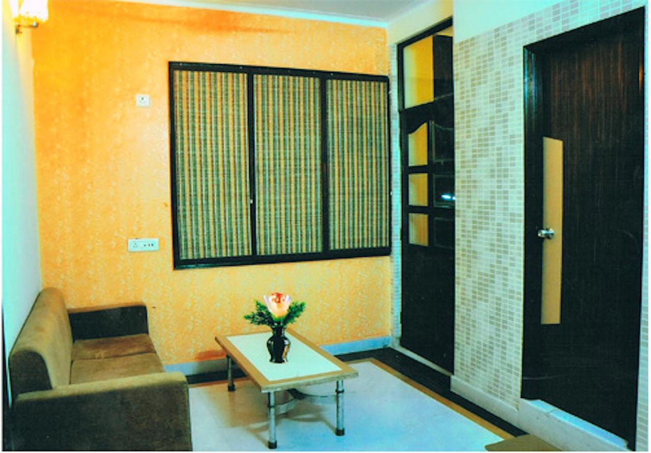 Hotel Traditional Inn New Delhi Exterior photo